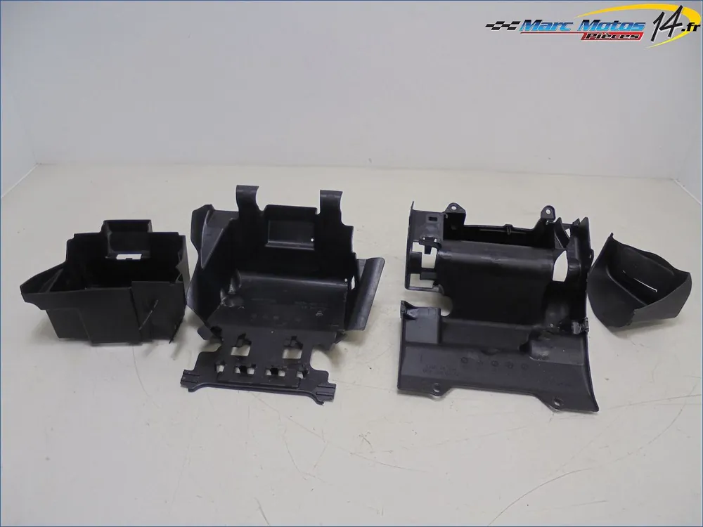 Produit De Marque PLASTIQUES ET CAOUTCHOUCS DIVERS HONDA 750 INTEGRA 2015