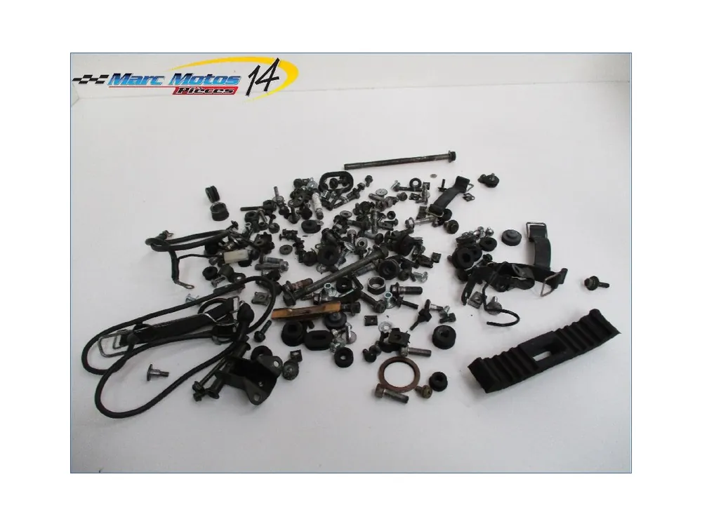 Remise VISSERIE YAMAHA 600 YZF THUNDERCAT 2003