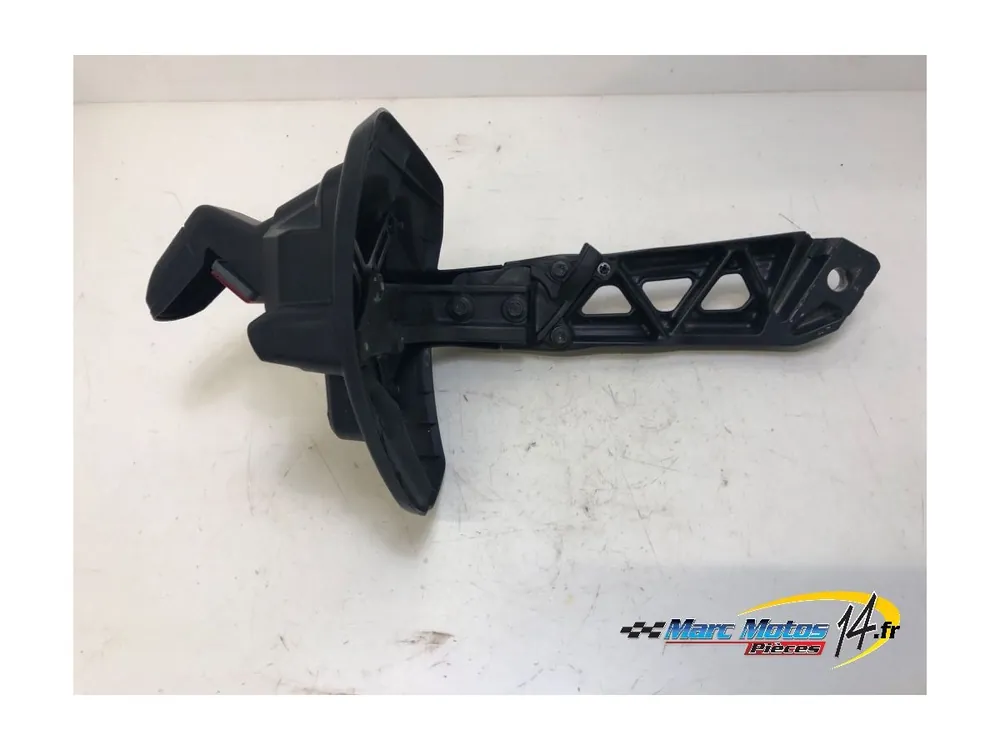 SUPPORT DE PLAQUE YAMAHA MT09 2018 Certifié