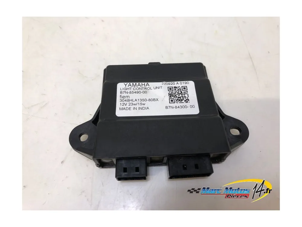 BOITIER ELECTRONIQUE D‘ECLAIRAGE YAMAHA MT09 SP 2021 Bon Plan
