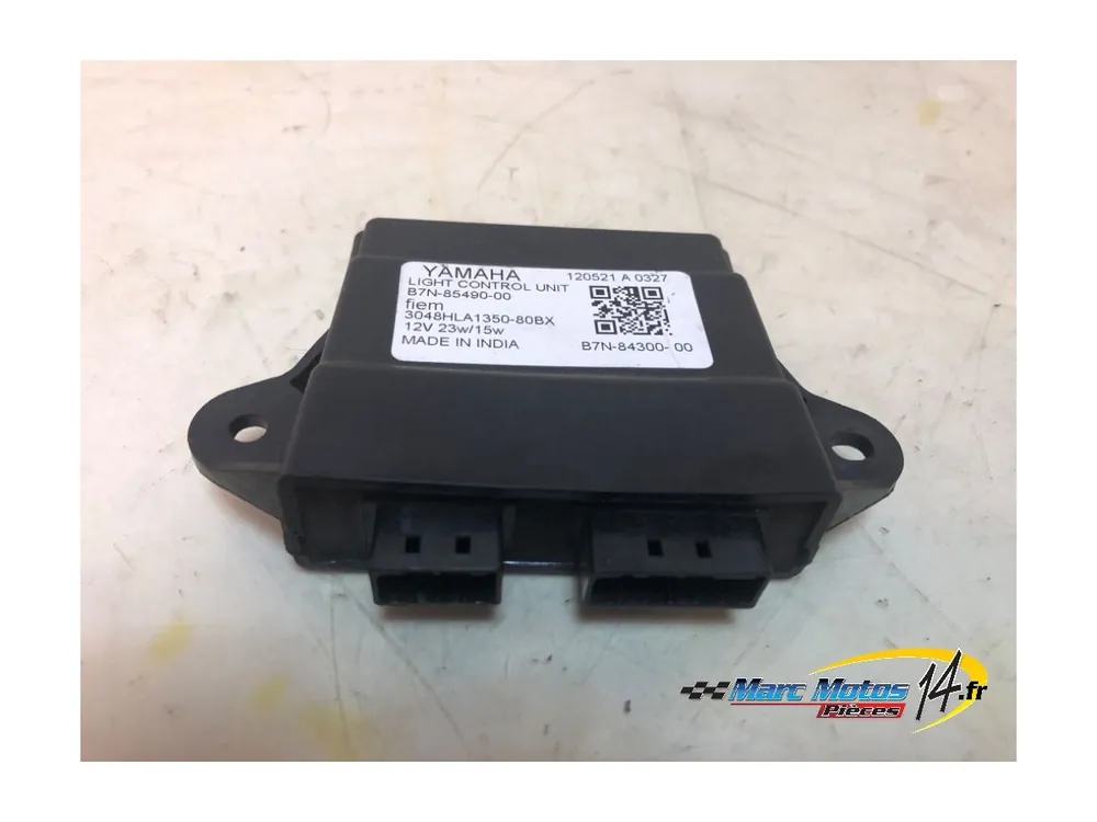 BOITIER ELECTRONIQUE D‘ECLAIRAGE YAMAHA MT09 SP 2021 Satisfait Ou Remboursé
