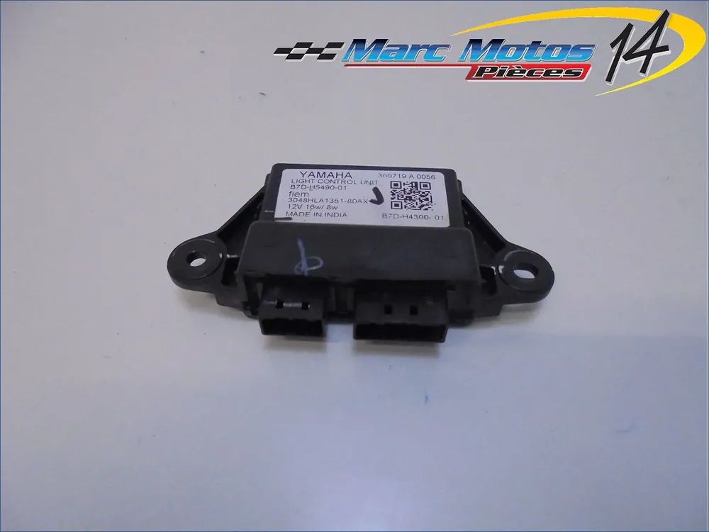 BOITIER ELECTRONIQUE D‘ECLAIRAGE YAMAHA MT125 2020 Meilleure Vente