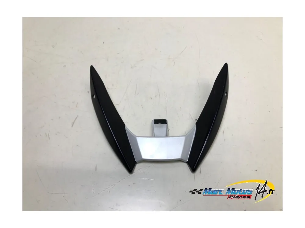 HABILLAGE DE TETE DE FOURCHE INFERIEUR YAMAHA MT09 2013 Quantité Limitée