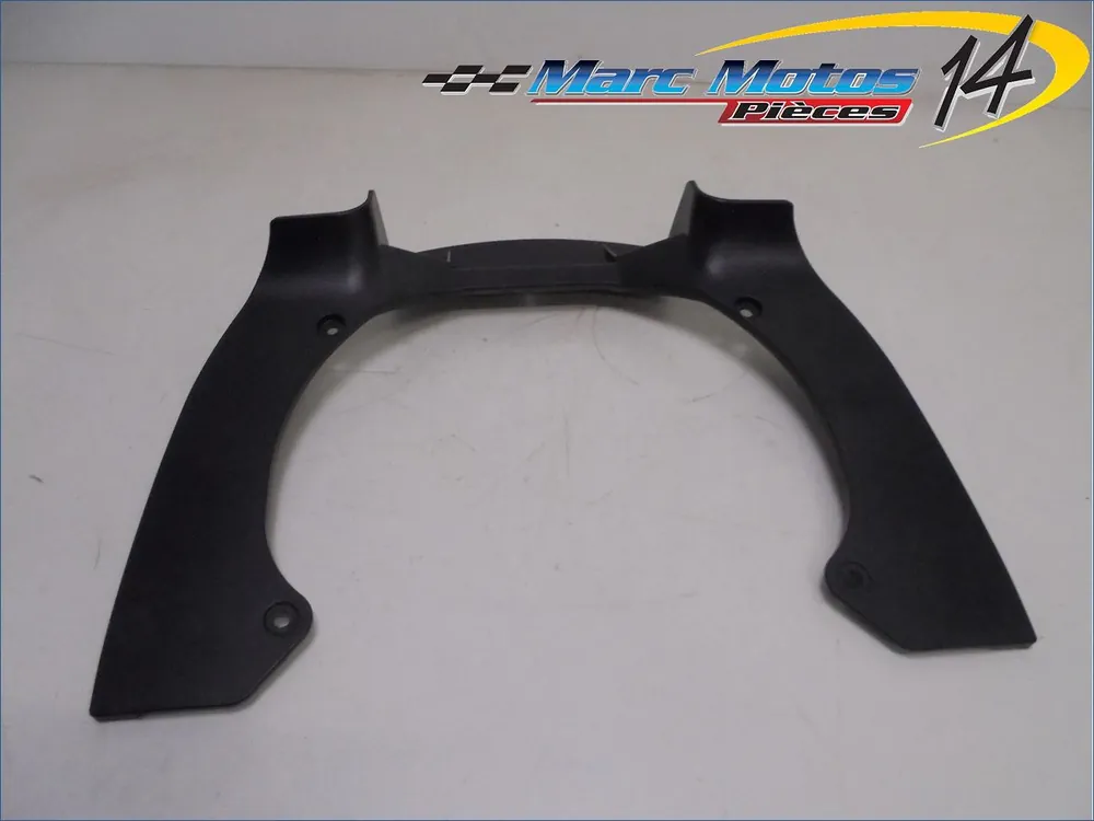 Prix Cassé HABILLAGE DE TETE DE FOURCHE INFERIEUR KAWASAKI ZR7 S 2002