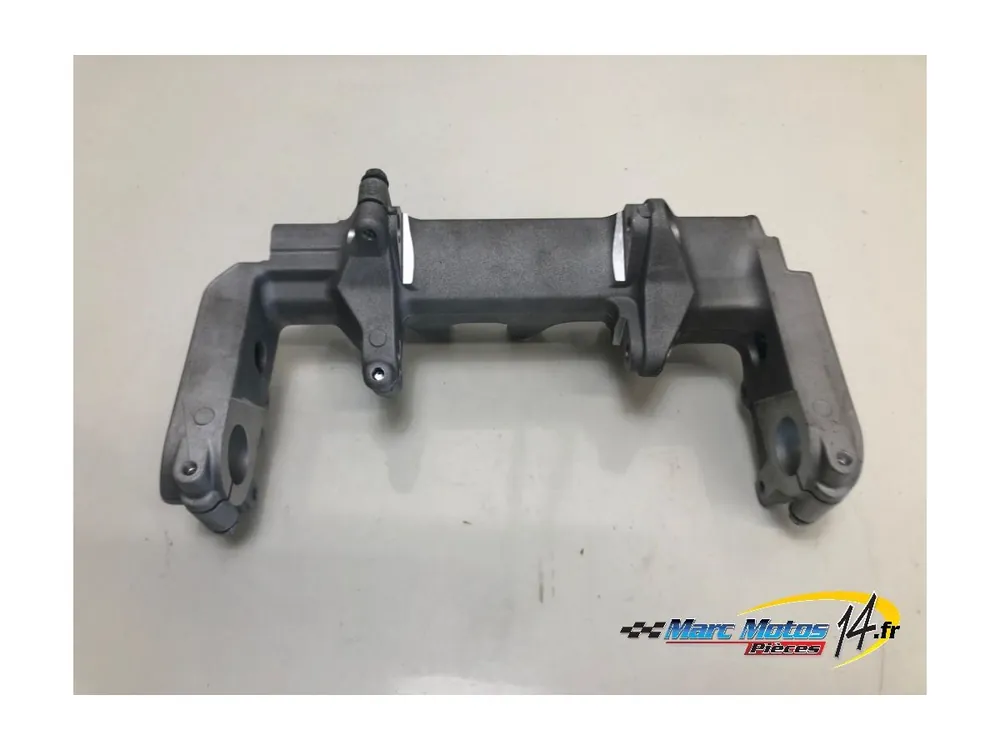 Vente Flash SUPPORT MOTEUR HONDA 954 CBR R 2002