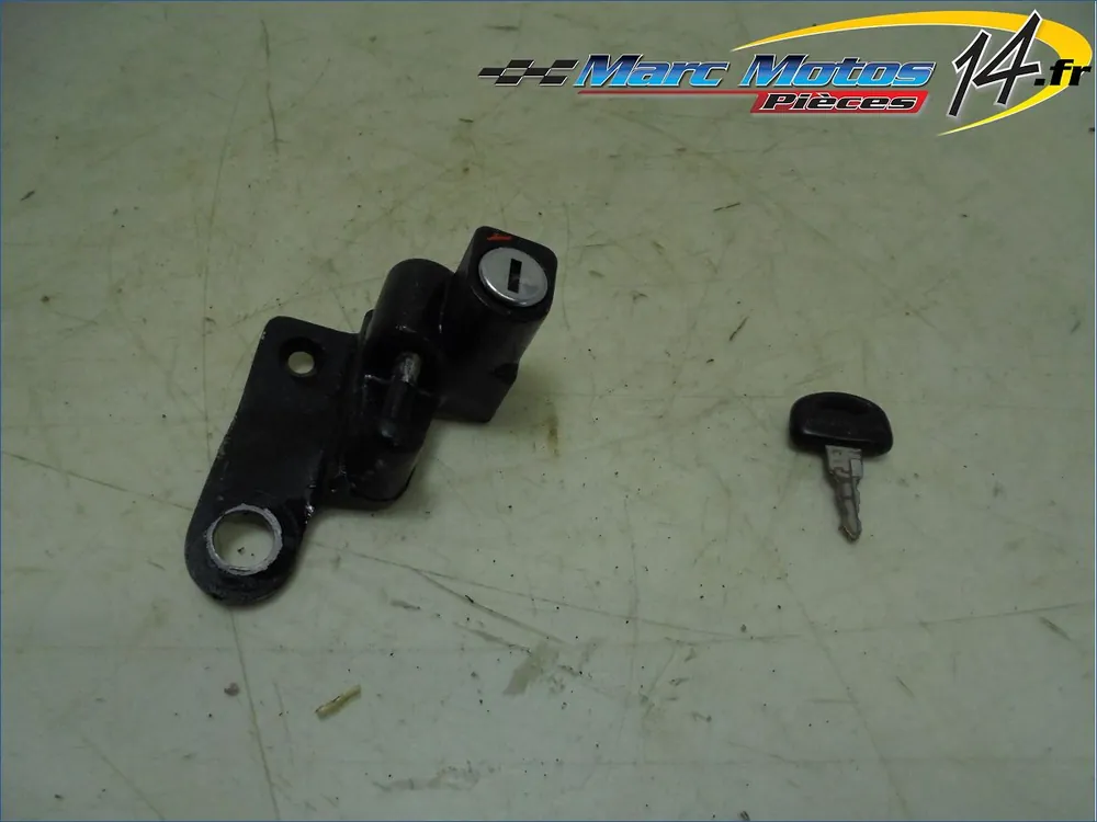 SERRURE DE BAGAGERIE HONDA 125 CMT 1981 Certifié