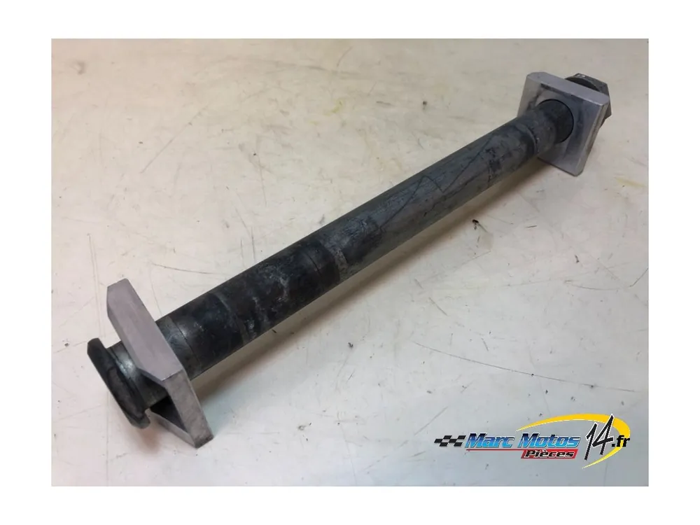 Petit Prix AXE DE ROUE ARRIERE SUZUKI 1300 GSXR HAYABUSA 2006