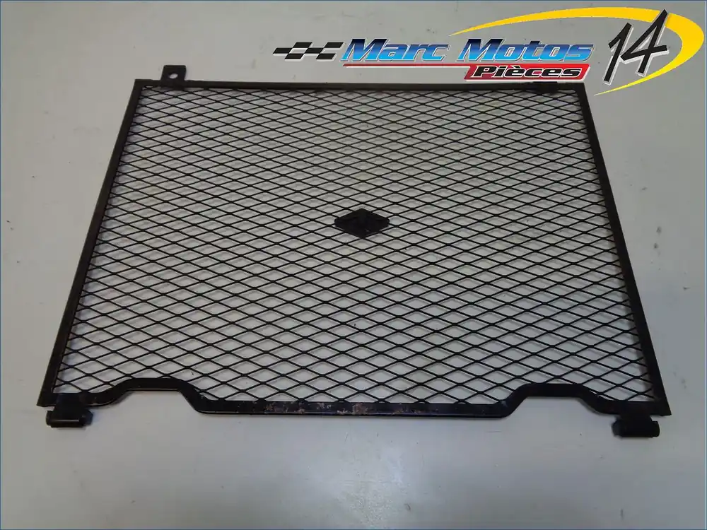 GRILLE DE RADIATEUR YAMAHA 1000 FAZER 2001 Certifié