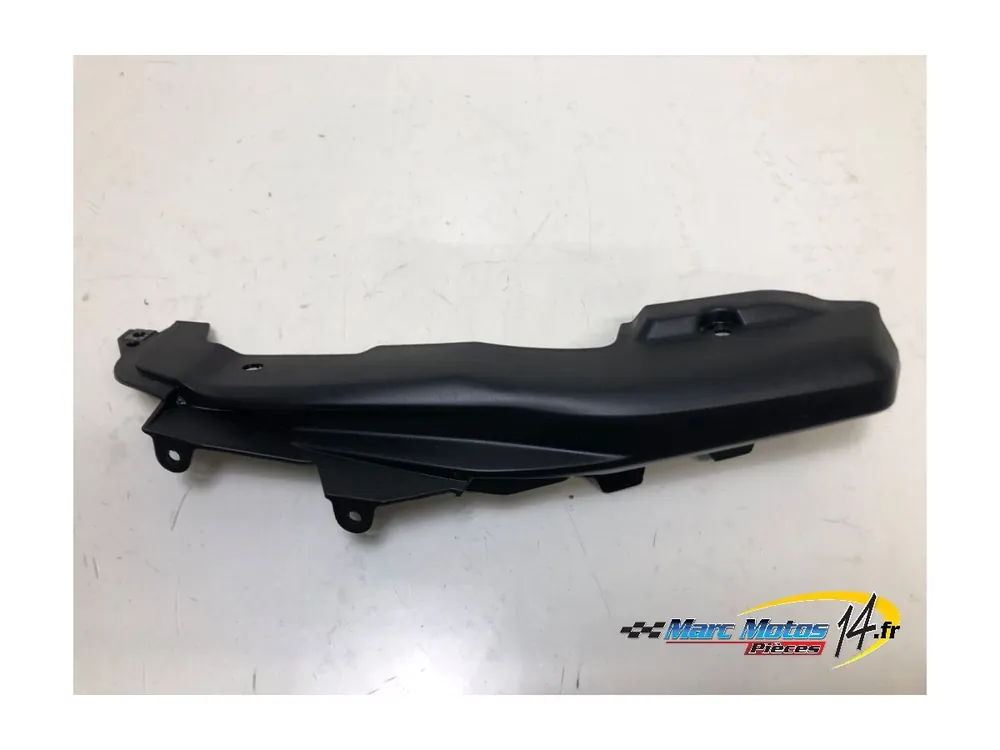 Super Prix HABILLAGE DE CADRE DROIT YAMAHA MT09 2013