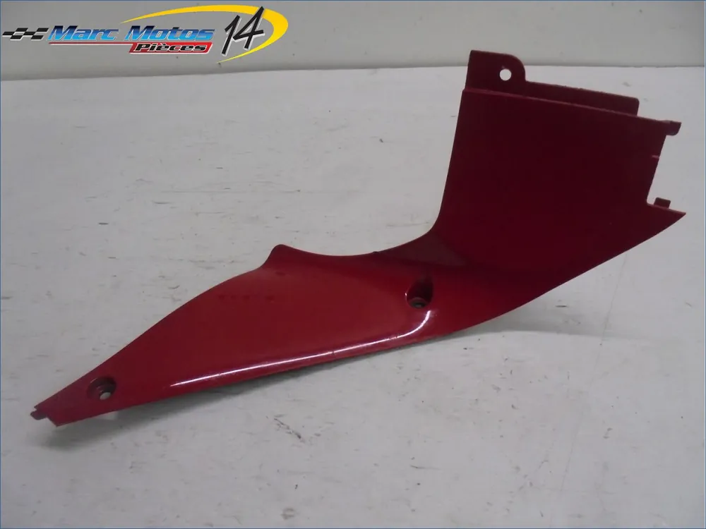 HABILLAGE DE TÊTE DE FOURCHE GAUCHE YAMAHA R1 2006 Marque