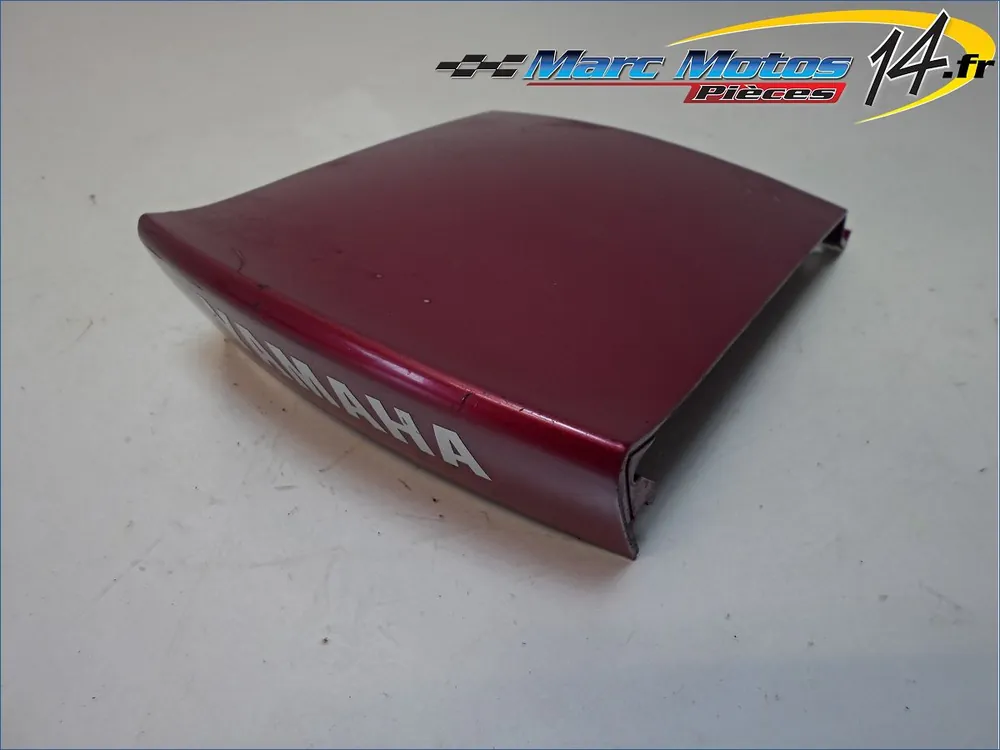 JONCTION ARRIERE DE CACHES LATERAUX YAMAHA 900 XJS DIVERSION 1997 Petit Prix