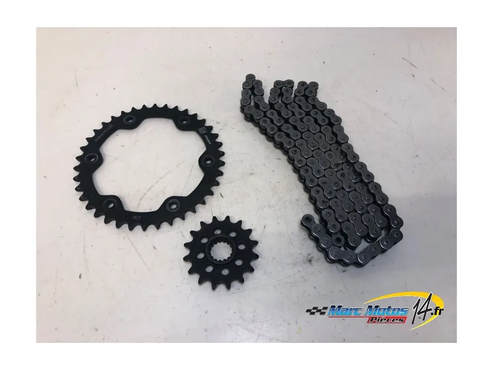 Petit Prix KIT CHAINE KTM 1390 SUPERDUKE R 2024