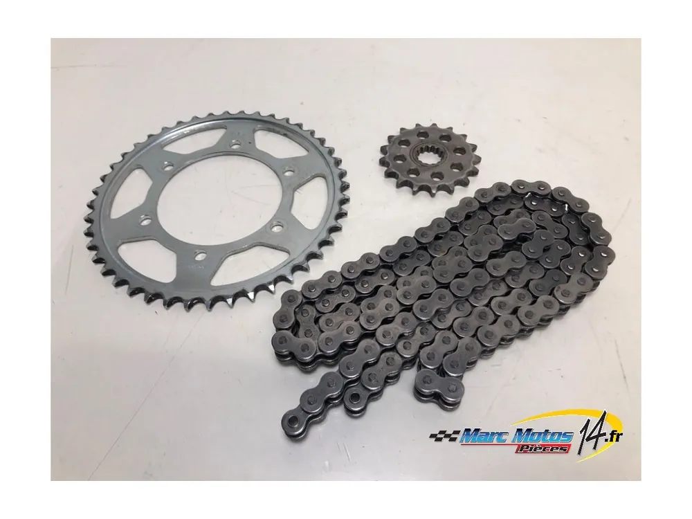 KIT CHAINE SUZUKI 1000 GSX-S GT 2025 Jusqu'à Épuisement Des Stocks