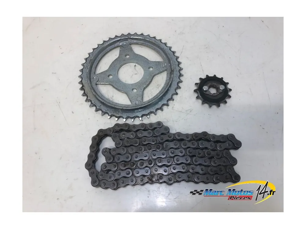 KIT CHAINE HONDA 125 VARADERO 2001 Promotion