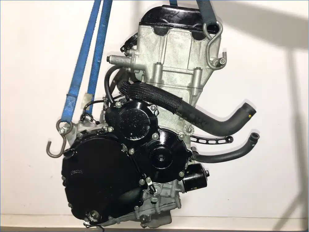 MOTEUR SUZUKI 750 GSXR 2004 Remise