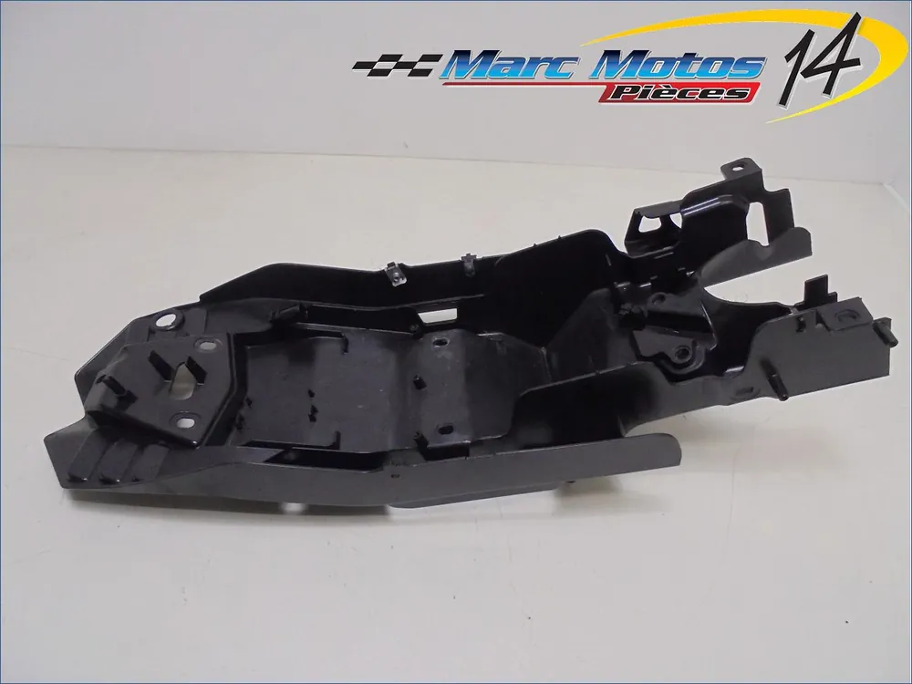 Satisfait Ou Remboursé PASSAGE DE ROUE APRILIA 660 RS 2021