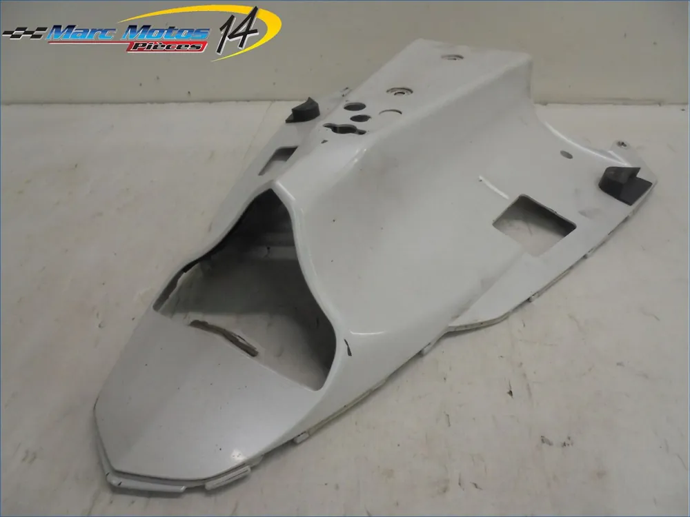 Promotion PASSAGE DE ROUE YAMAHA R1 CROSSPLANE 2010