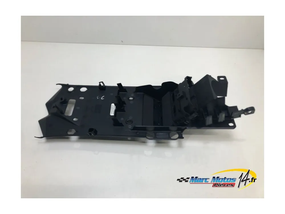 Authentique PASSAGE DE ROUE APRILIA 457 RS 2024