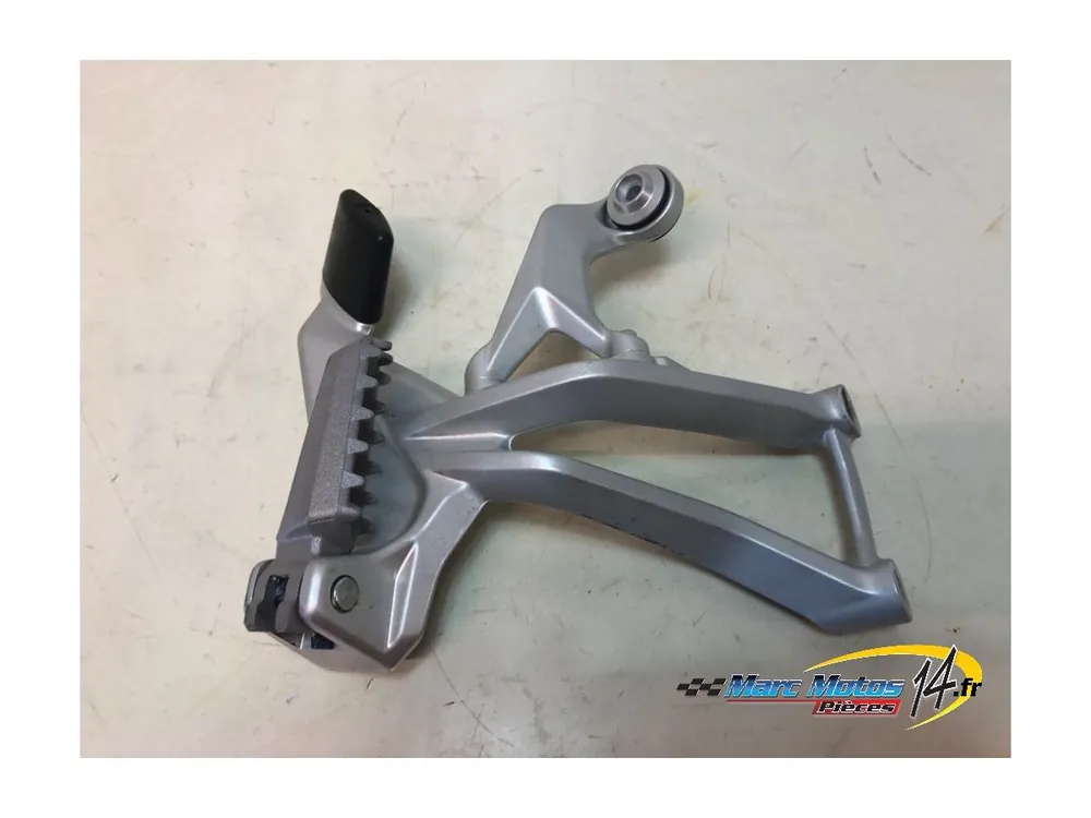 Petit Prix PLATINE ARRIERE DROITE DUCATI 1200 MULTISTRADA V4 S 2022