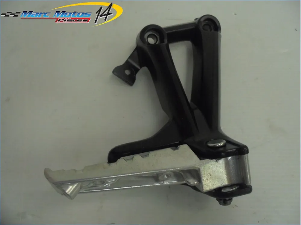 PLATINE ARRIERE DROITE YAMAHA MT09 2013 Affaire À Saisir
