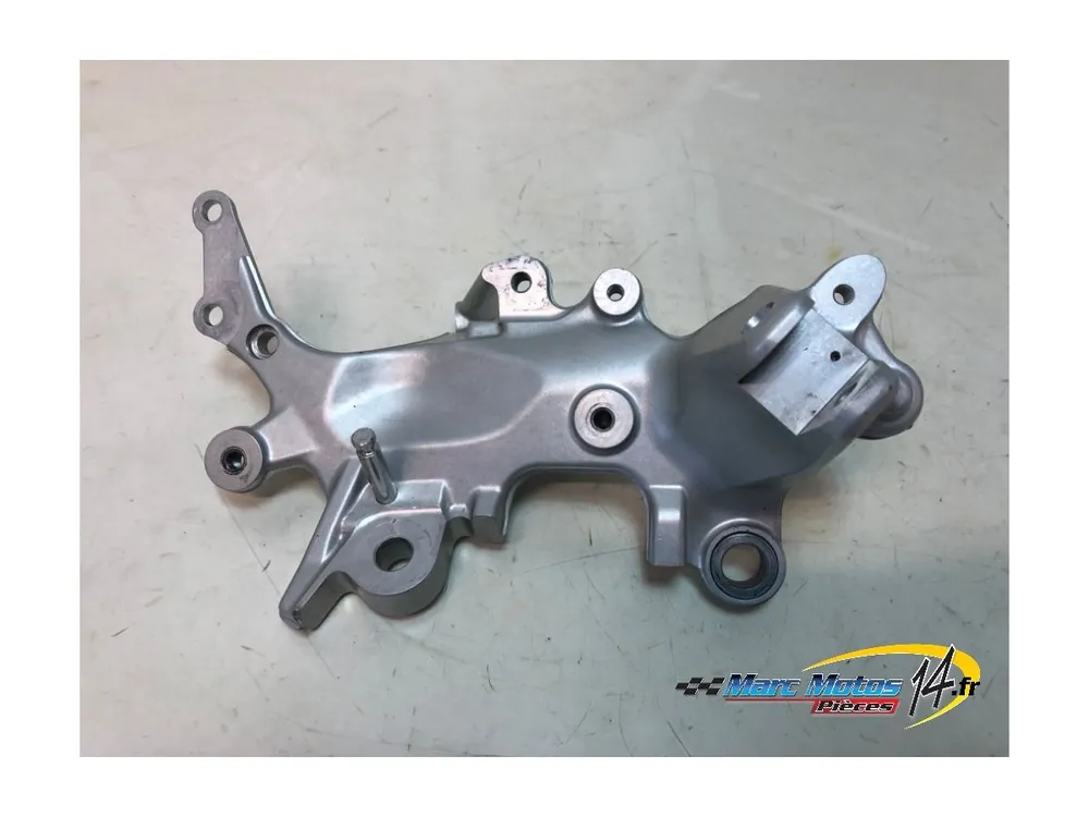 Offre Spéciale PLATINE AVANT GAUCHE DUCATI 1200 MULTISTRADA V4 S 2022
