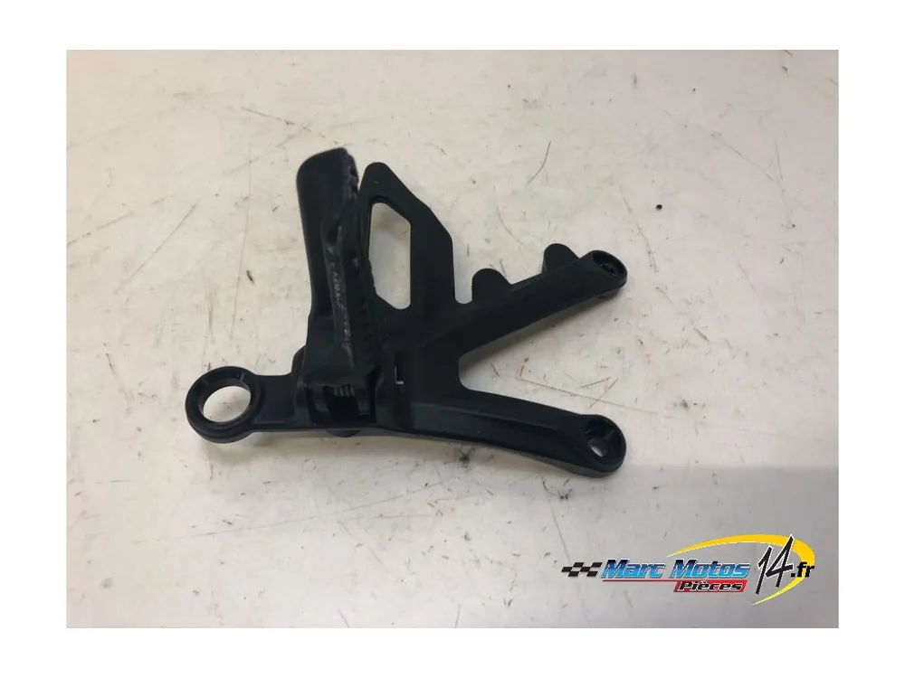 Livraison Express PLATINE AVANT DROITE KTM 1390 SUPERDUKE R 2024