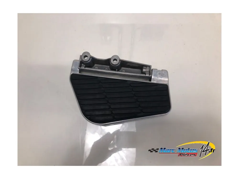 Populaire PLATINE ARRIERE GAUCHE HONDA 1800 GL GOLDWING 2012