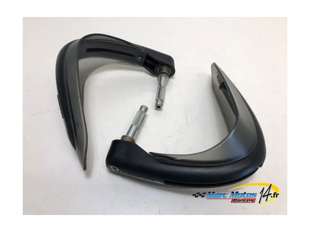 Quantité Limitée PROTEGE MAIN YAMAHA MT09 2013