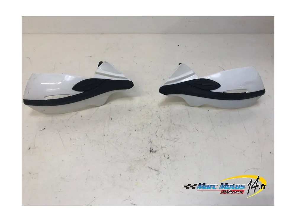 PROTEGE MAIN YAMAHA 600 TT S 1994 Prix Promo