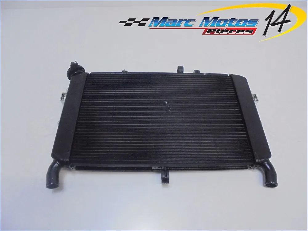 Retour Gratuit RADIATEUR D‘EAU YAMAHA MT09 TRACER 2016