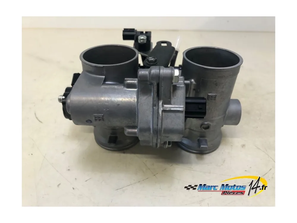 RAMPE D‘INJECTION HONDA 1100 AFRICA TWIN DCT 2020 Satisfait Ou Remboursé