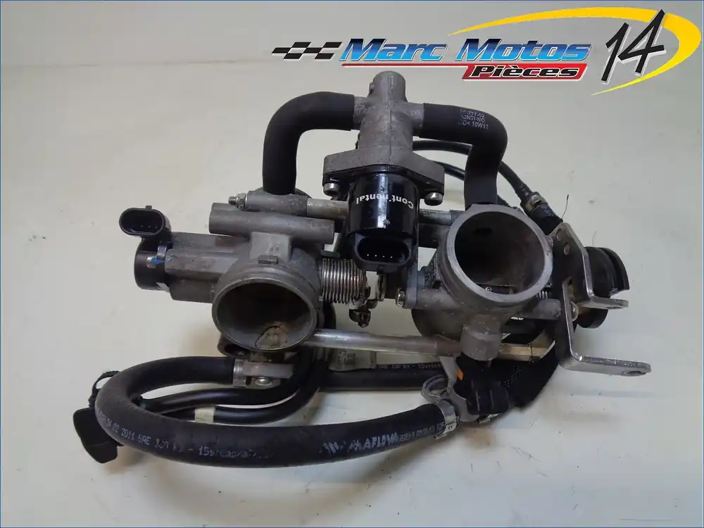 RAMPE D‘INJECTION DUCATI 796 MONSTER 2011 Dernier Modèle