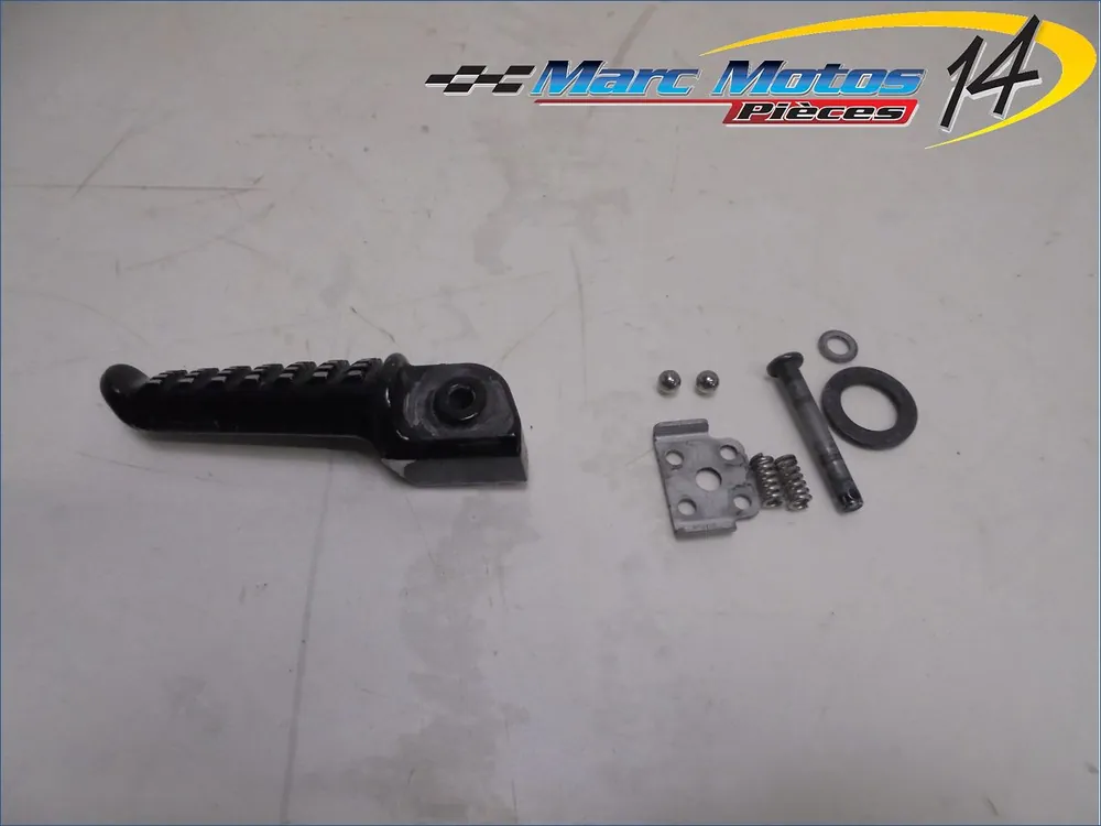 Paiement Sécurisé REPOSE-PIED ARRIERE DROIT KAWASAKI ZX6R 636 2020
