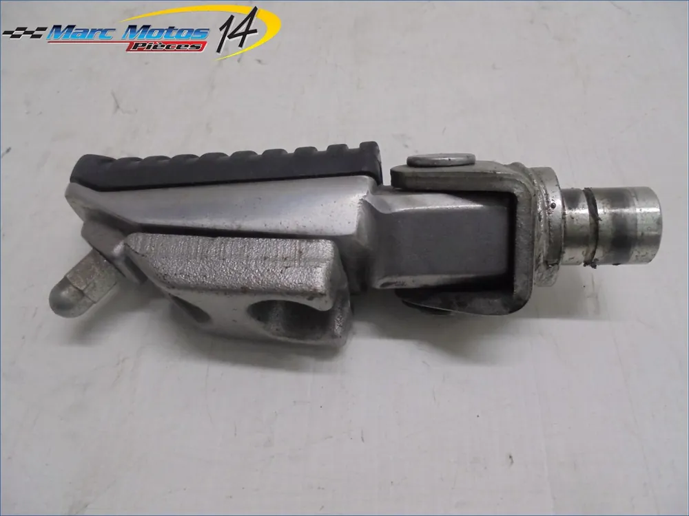 REPOSE-PIED AVANT DROIT KAWASAKI Z750 2010 Offre Spéciale
