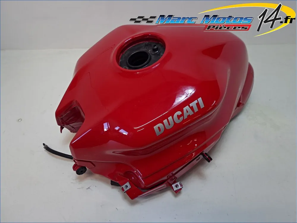 Satisfait Ou Remboursé RESERVOIR D‘ESSENCE DUCATI 939 SUPERSPORT 2017
