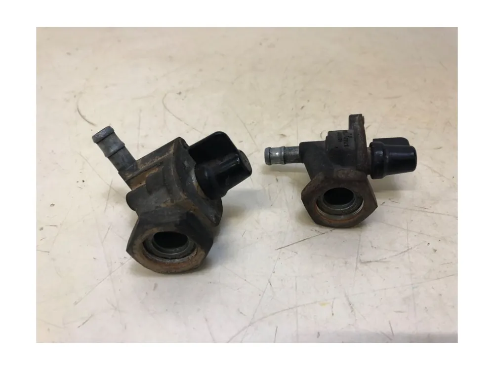 Acheter En Ligne ROBINET D‘ESSENCE HONDA 1000 VARADERO 2000