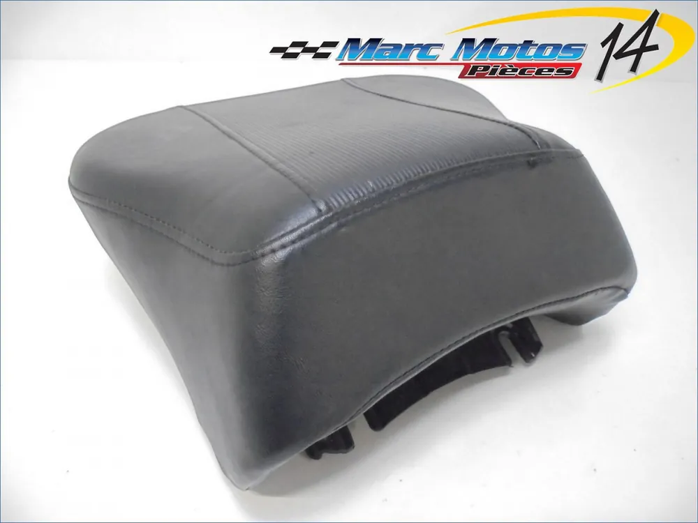 Vente Directe SELLE ARRIERE HARLEY-DAVIDSON 1690 STREET BOB 2013
