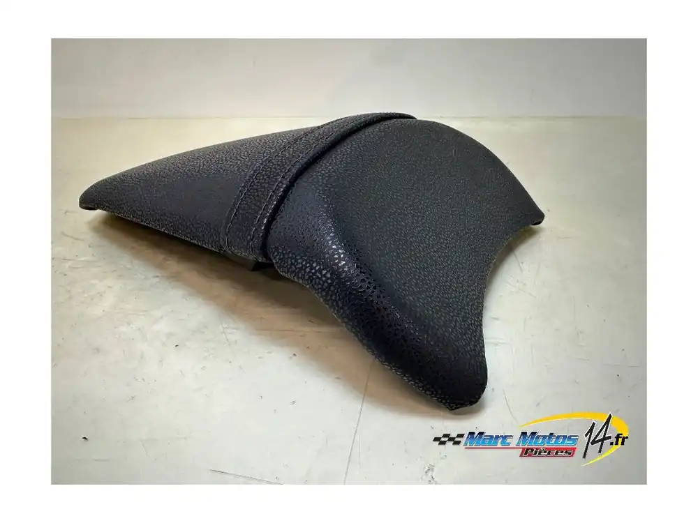 Dernière Chance SELLE ARRIERE KAWASAKI Z650 A2 2019