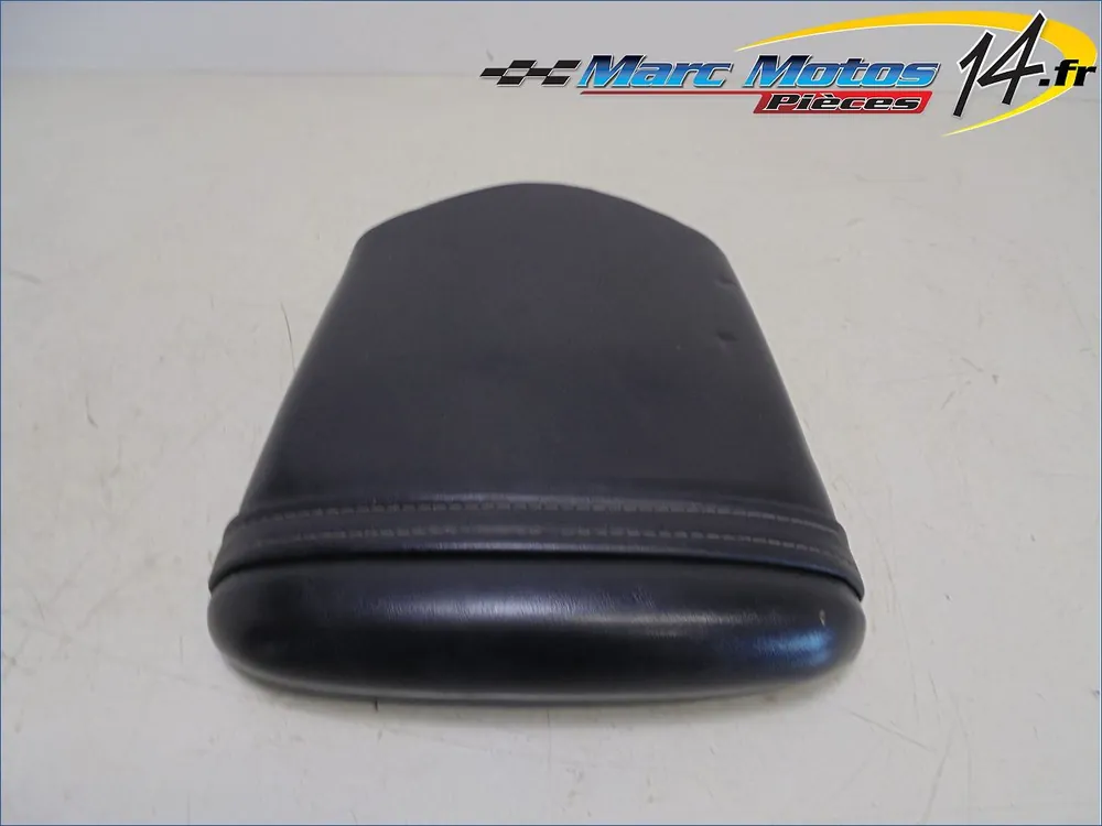 Commander Vite SELLE ARRIERE HYOSUNG 650 GT 2007