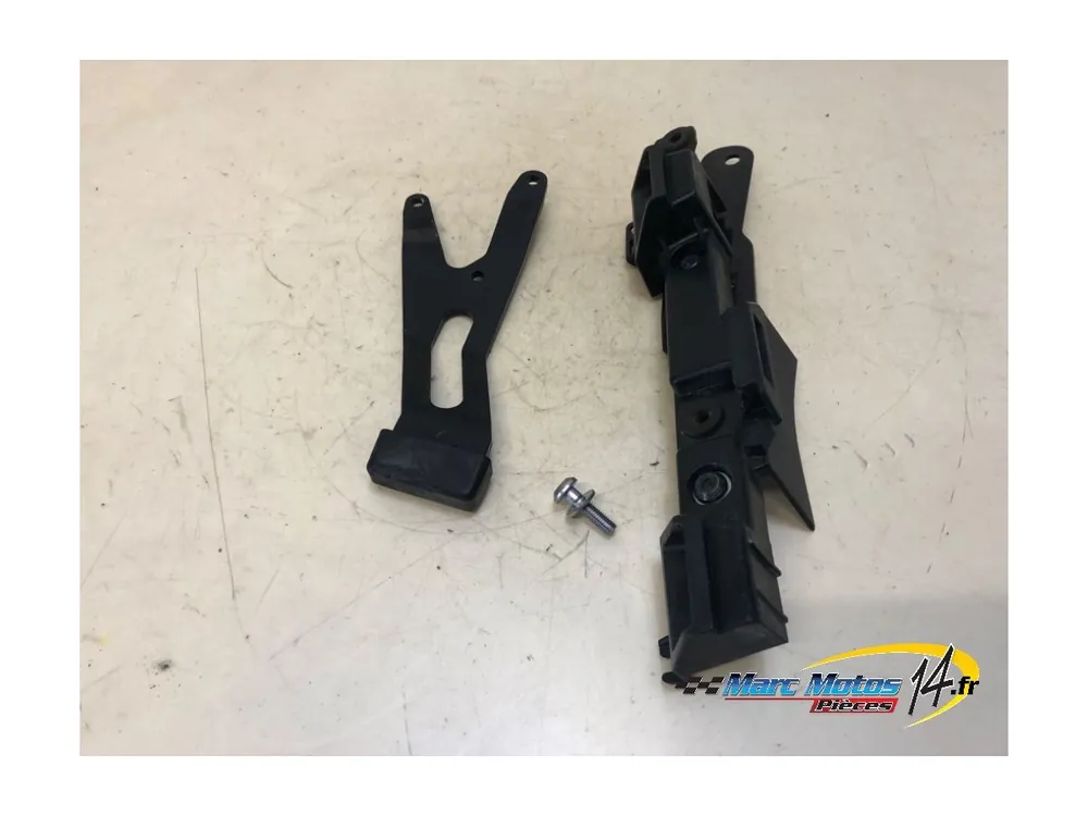 Offre Exclusive SUPPORT DE VALISES YAMAHA MT09 TRACER GT 2018