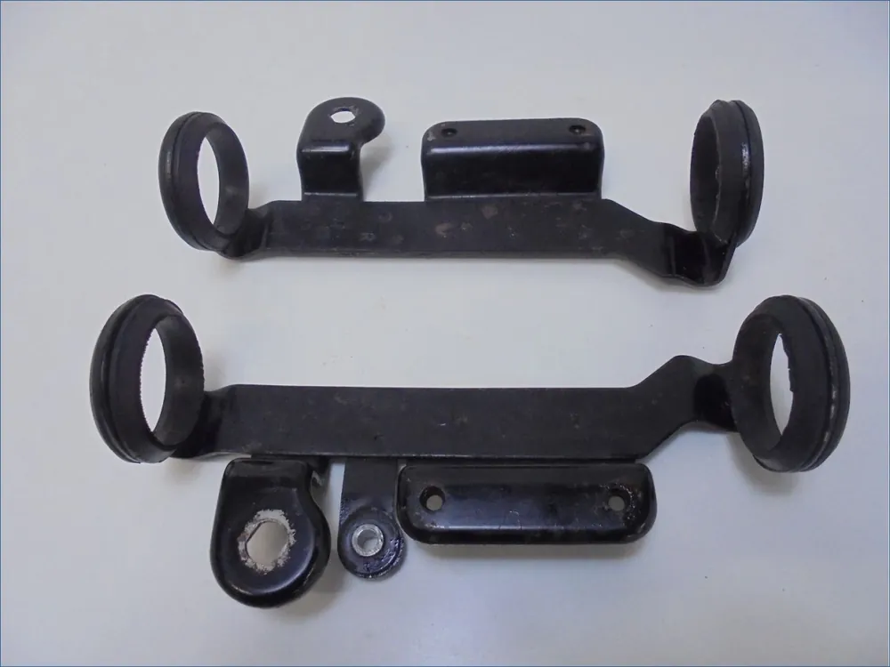 SUPPORT D‘OPTIQUE SUZUKI 1100 GSXG 1993 Offre Limitée