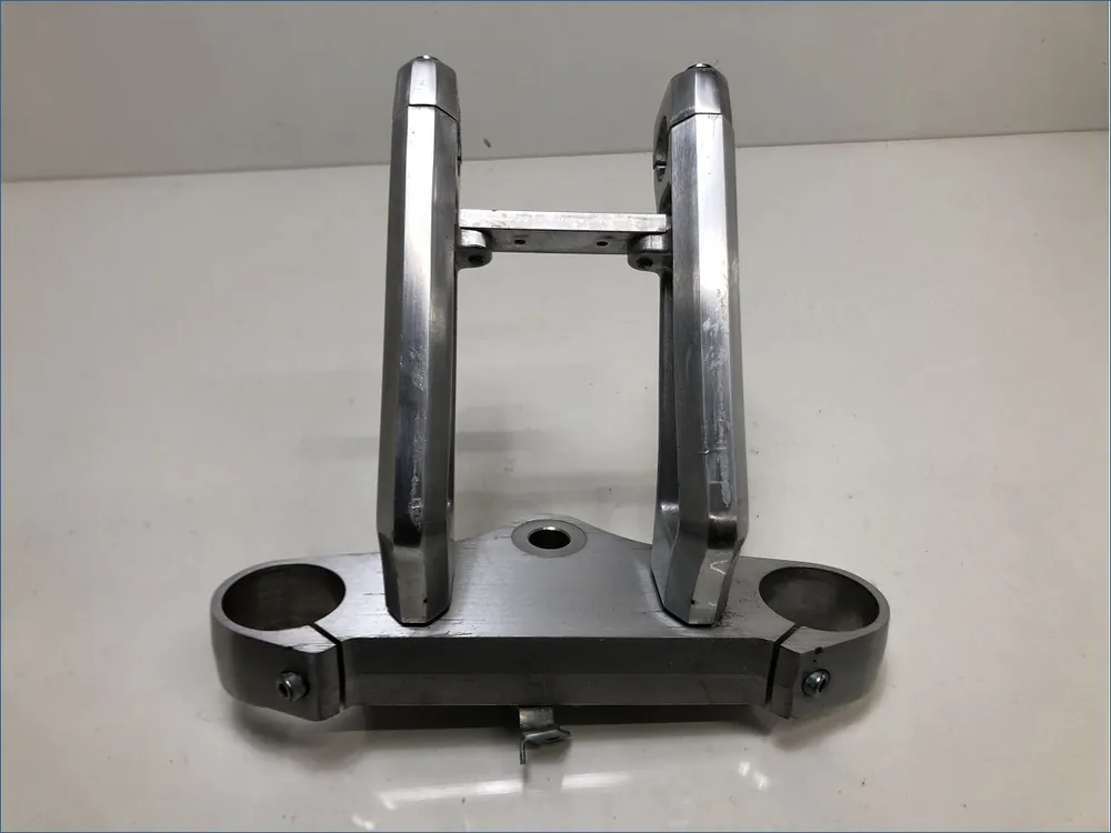 TE DE FOURCHE SUPERIEUR SUZUKI 1800 VZR INTRUDER 2006 Dernière Chance