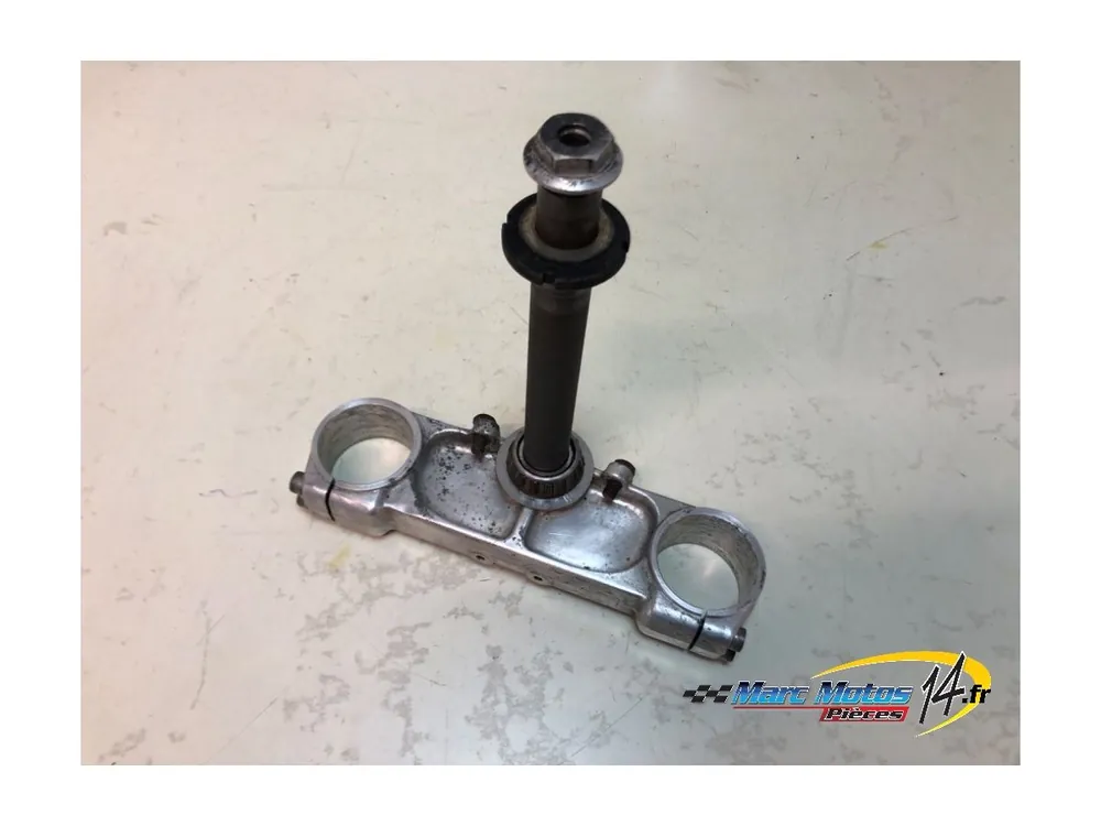 Acheter En Ligne TE DE FOURCHE INFERIEUR DUCATI 600 MONSTER 1996