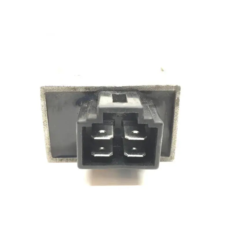 Affaire À Saisir Regulateur charge batterie PEUGEOT TWEET 125 2009-2014