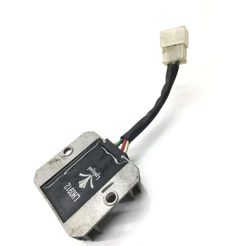Bon Marché Regulateur charge batterie YIYING QT 50 2011-2013
