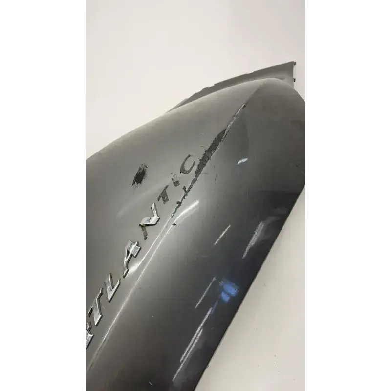 Quantité Limitée Cache carenage coque arriere droit APRILIA ATLANTIC 125 2003-2005