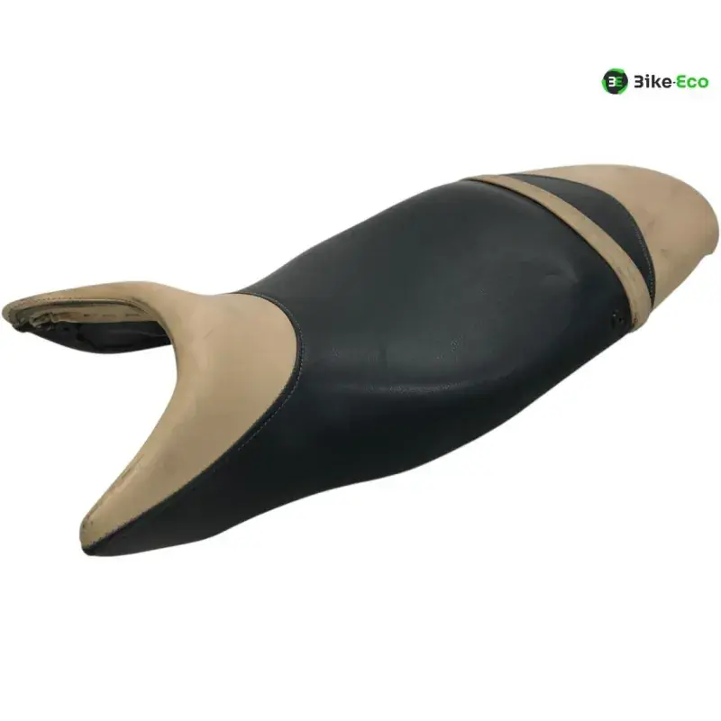 Selle TRIUMPH STREET TRIPLE 675 2007-2012 Vente Directe