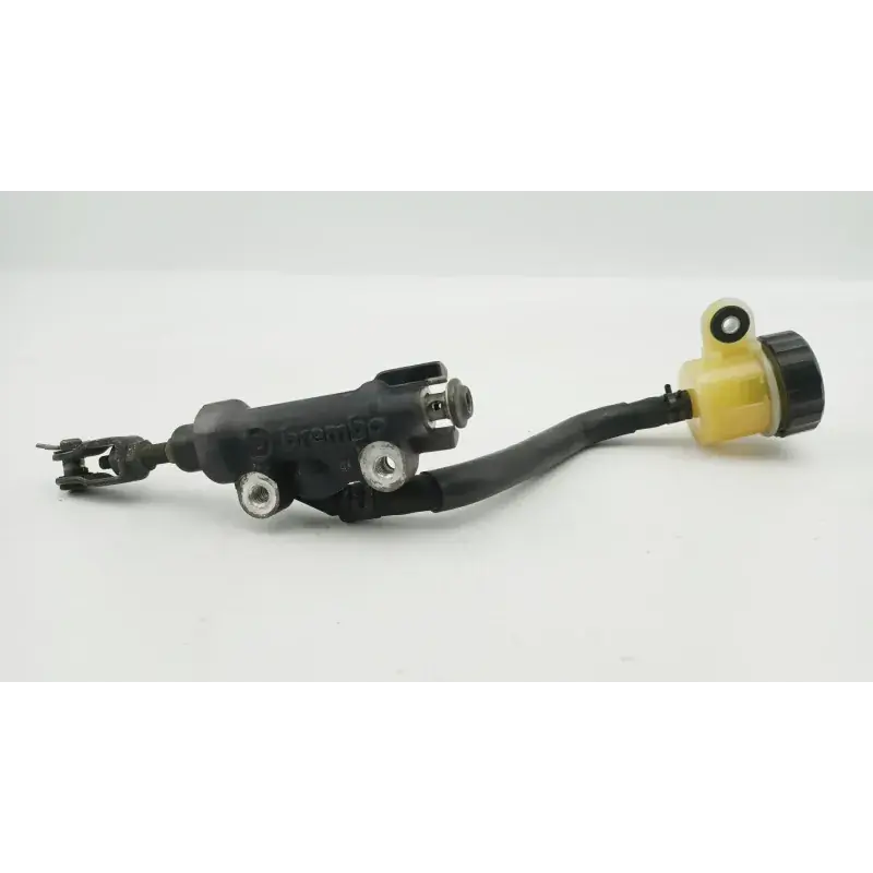 Offre Spéciale Maitre cylindre frein arriere YAMAHA FZ1 1000 FAZER S 2006 - 2010