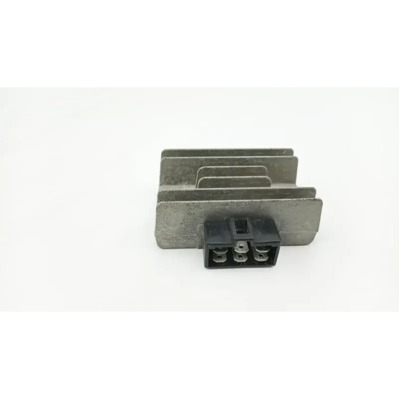 Achat Immédiat Regulateur charge batterie HYOSUNG GV 125 AQUILA 2000 - 2008