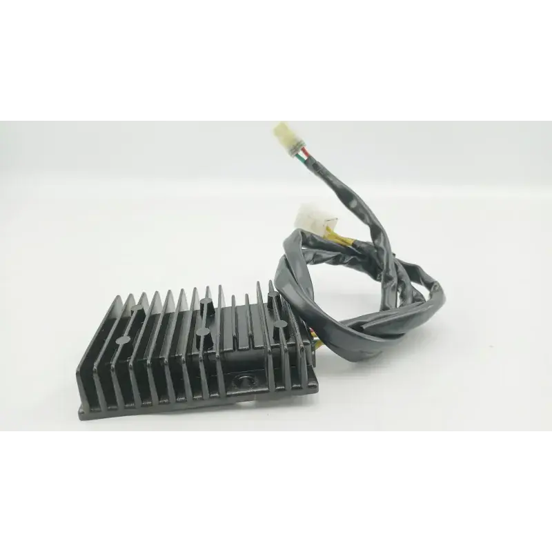 Affaire À Saisir Regulateur charge batterie KYMCO PEOPLE 125 S ABS 2017 - 2019